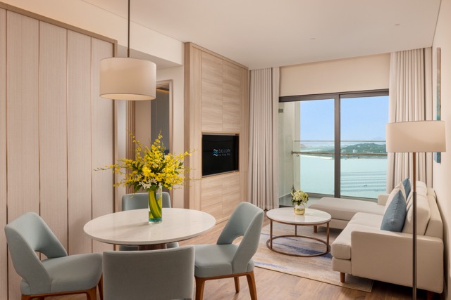 Khách sạn A La Carte Hạ Long - Ảnh 13